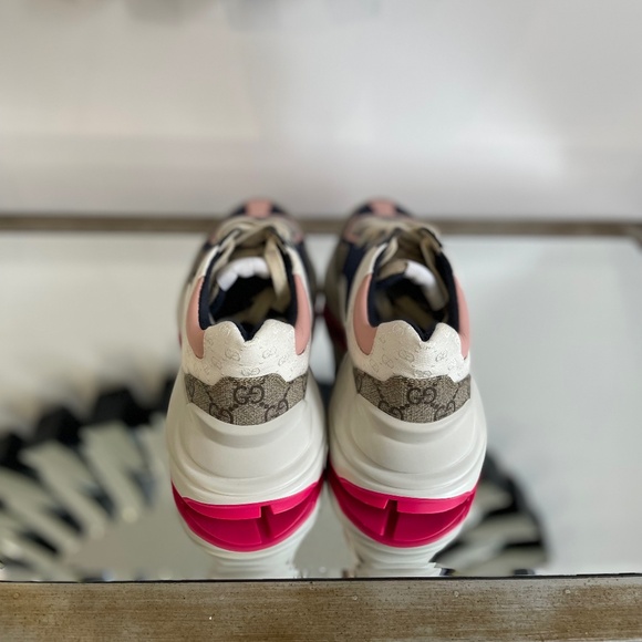 Gucci - Multi-color Sneakers - Picture 4 of 5